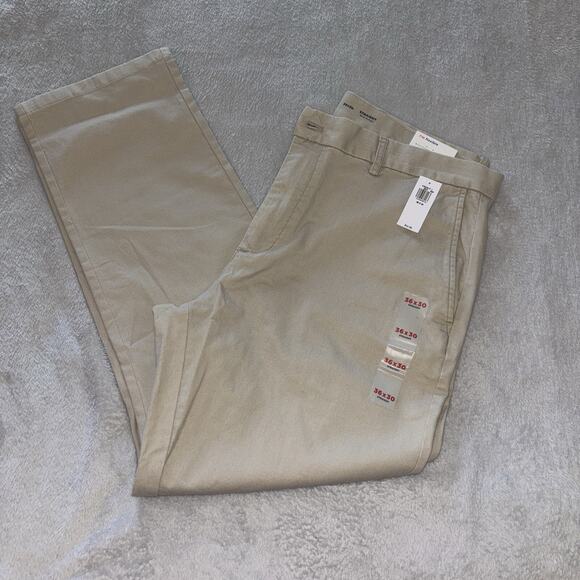 Old Navy Khaki Pants Men’s 36x30‎ Straight Built-In Flex NWT - Picture 1 of 6